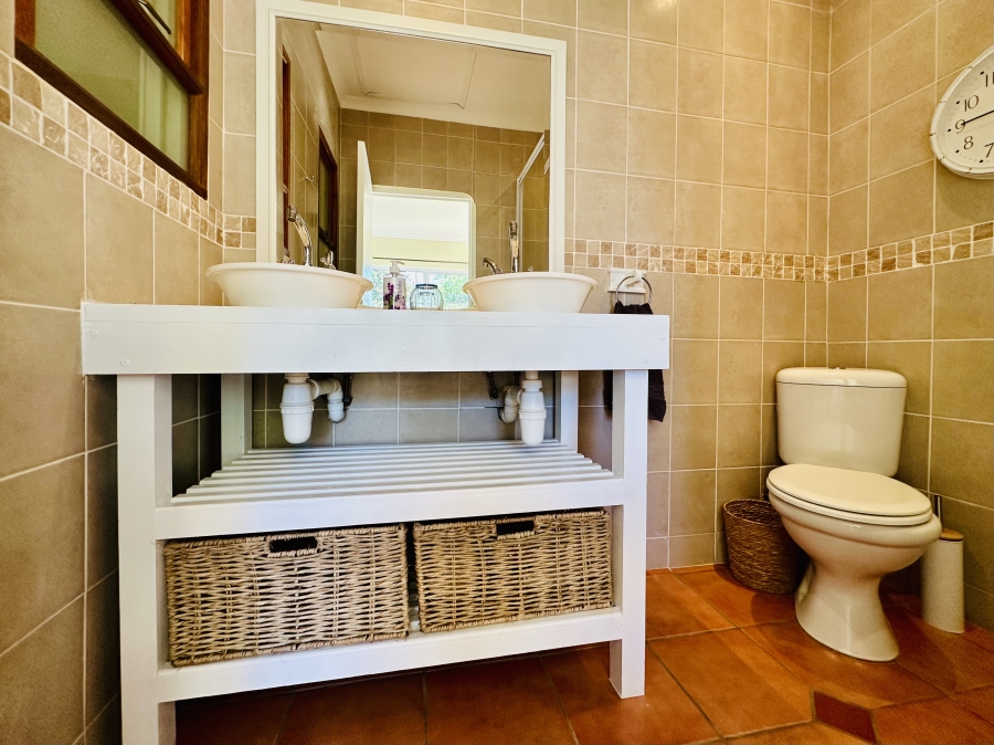 4 Bedroom Property for Sale in Fisherhaven Western Cape